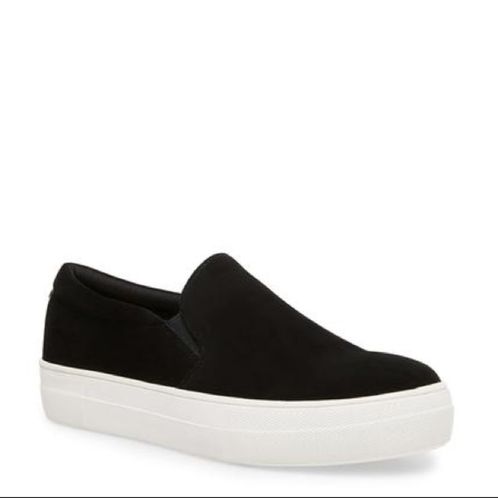 Steven madden slip on sneakers